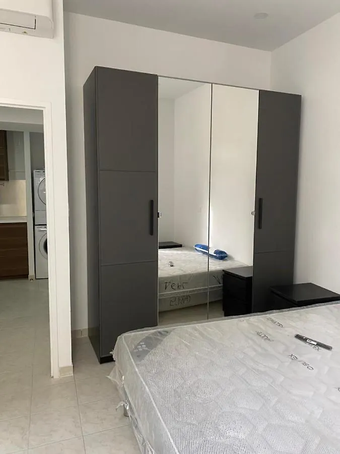 Five Stars C4 Aparthotel Marseille